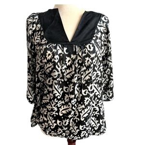 Studio M Silk Velvet Burnout Black Cream Bell Sleeve Blouse Size Medium